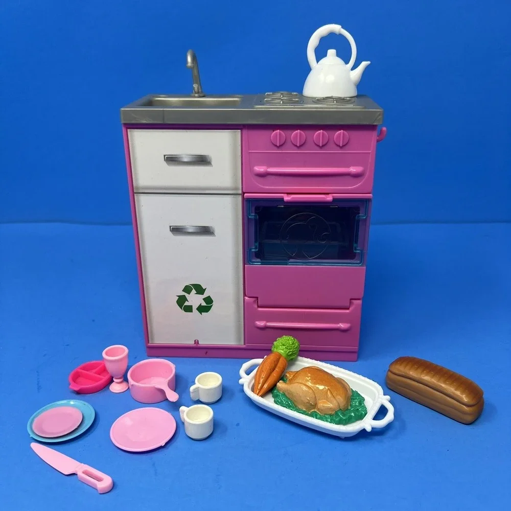 Barbie Mattel Kitchen Playset‎ Oven Turkey Bread Dishes Plates